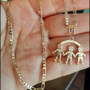 Meet your Posher, Ortiz